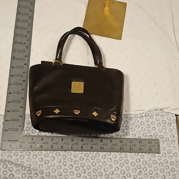 Elegant MCM Mini Black Leather Tote Handbag - Picture 2 of 13